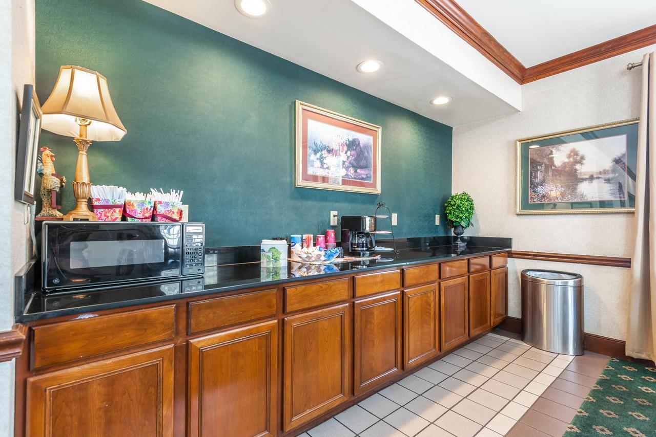 Plantation Oaks Hotel Millington Luaran gambar